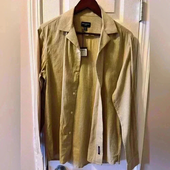 Mens Club Monaco Seersucker  Cotton LS Button Down Shirt - Picture 5 of 6